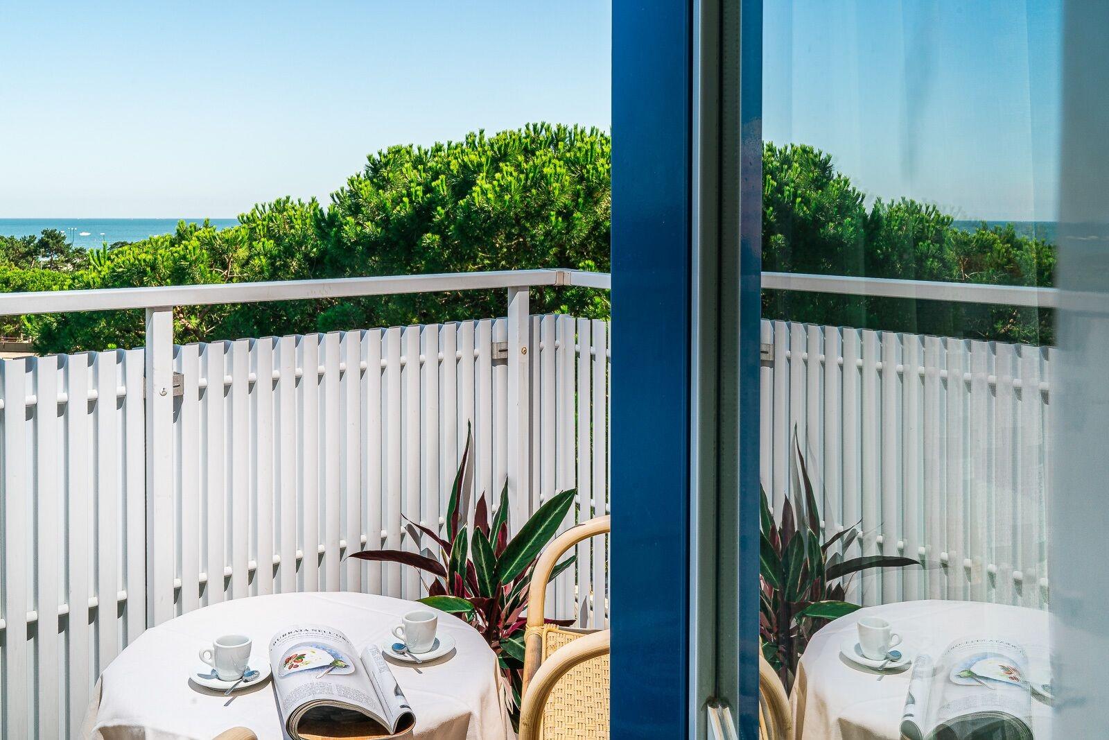 Hotel Medusa Splendid Lignano Sabbiadoro Exterior photo